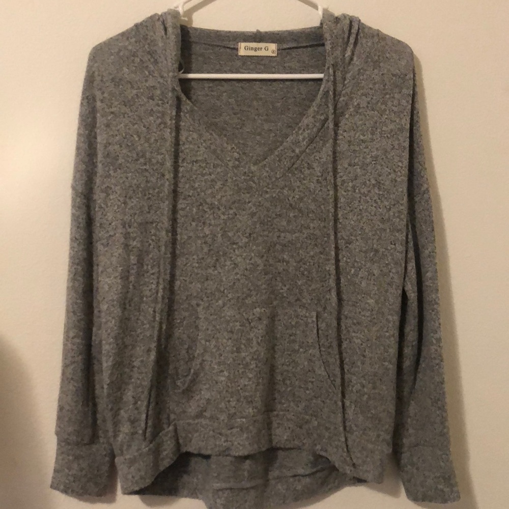 Gray pullover sweater 🔥